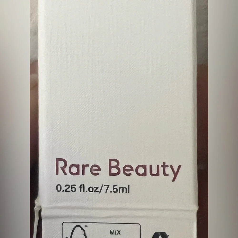 Rare Beauty Liquid Touch Brightening Concealer 480W